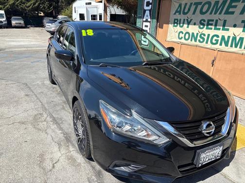 2018 Nissan Altima 2.5 SR