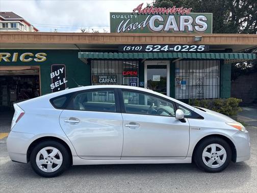 2010 Toyota Prius One