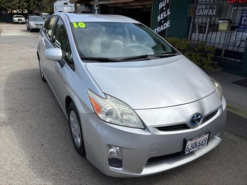 2010 Toyota Prius One