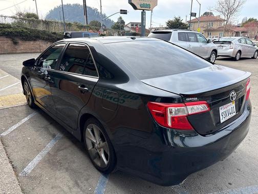 2013 Toyota Camry SE