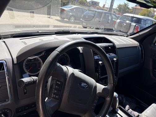 2009 Ford Escape Limited
