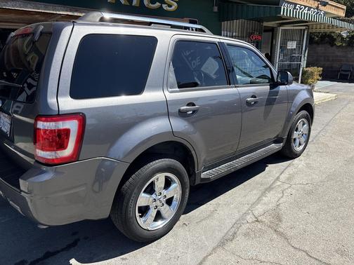 2009 Ford Escape Limited