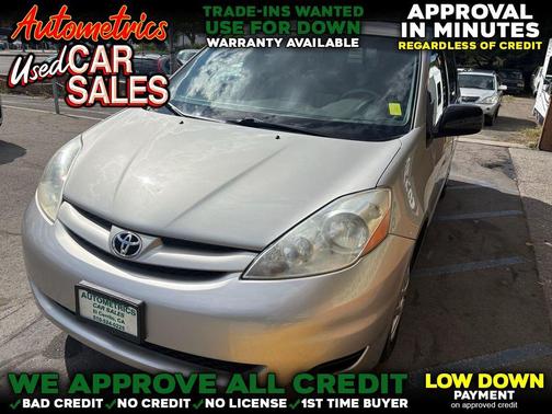 SILVER 2006 Toyota Sienna LE