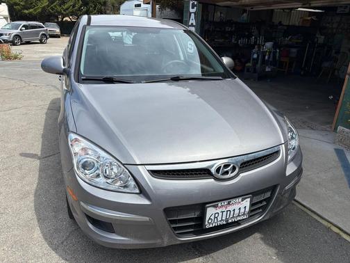 SILVER 2011 Hyundai ELANTRA GLS