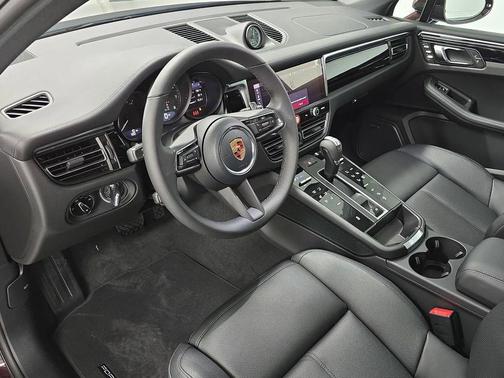 Copper 2026 Porsche Macan Base