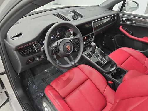 White 2026 Porsche Macan Base
