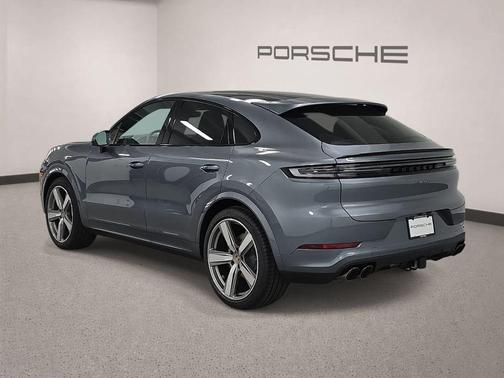2026 Porsche Cayenne AWD