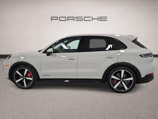 Chalk 2026 Porsche Cayenne GTS