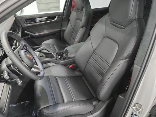 Chalk 2026 Porsche Cayenne GTS