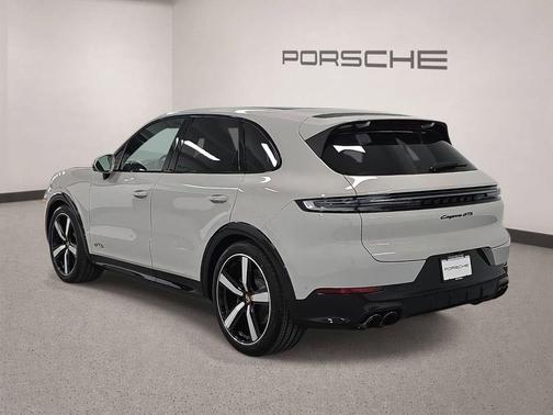 Chalk 2026 Porsche Cayenne GTS