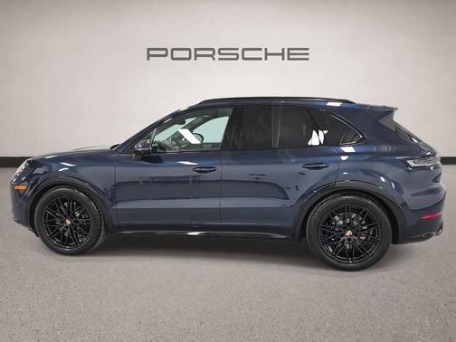 Blue Metallic 2026 Porsche Cayenne GTS