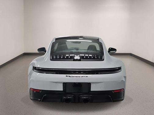 Ice Grey Metallic 2026 Porsche 911 Carrera GTS