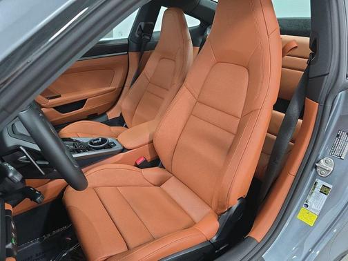 Platinum Silver Metallic 2026 Porsche 911 Carrera S
