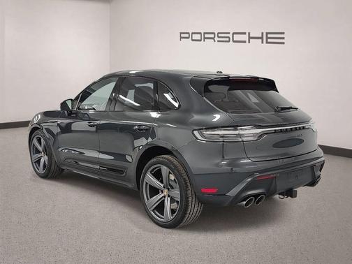 Volcano Grey Metallic 2026 Porsche Macan GTS