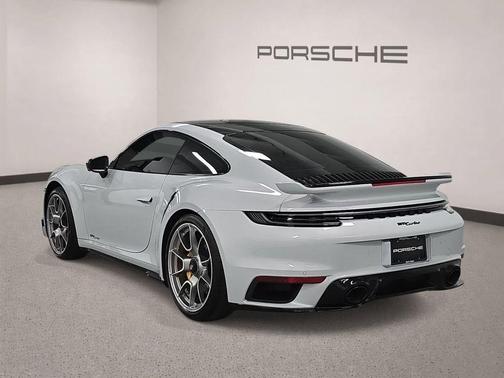 Ice Grey Metallic 2025 Porsche 911 Turbo