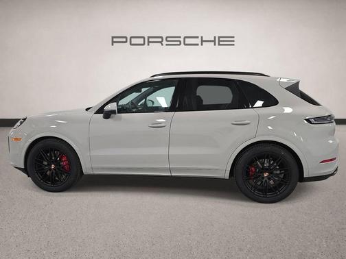 Chalk 2026 Porsche Cayenne S