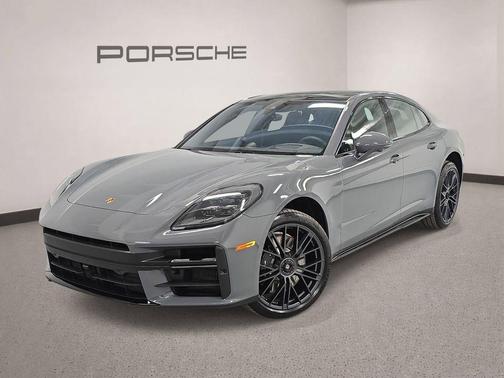 2026 Porsche Panamera GTS