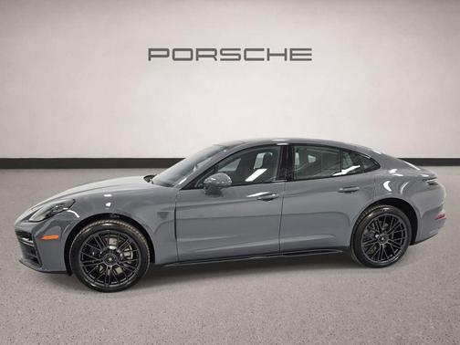 2026 Porsche Panamera GTS