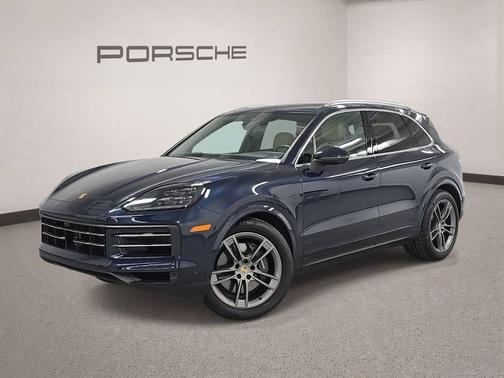 Blue Metallic 2024 Porsche Cayenne Base
