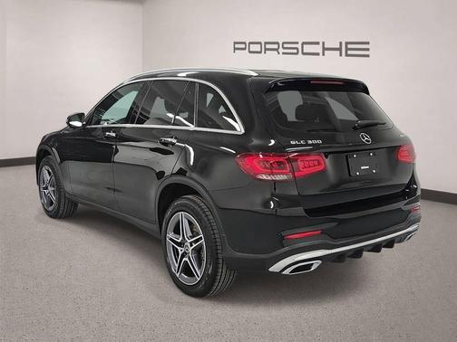Black 2022 Mercedes-Benz GLC 300 Base 4MATIC