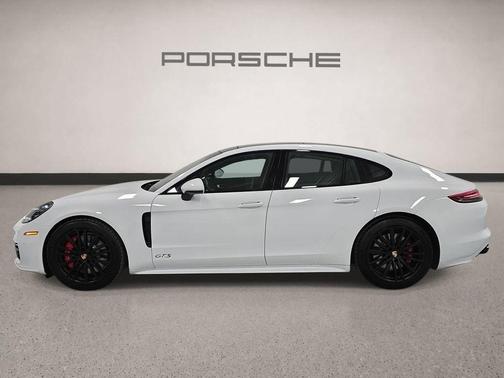 Carrara White Metallic 2020 Porsche Panamera GTS