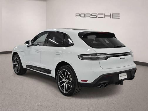 Carrara White Metallic 2026 Porsche Macan S