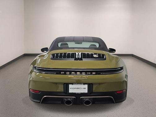 Olive 2026 Porsche 911 Carrera GTS