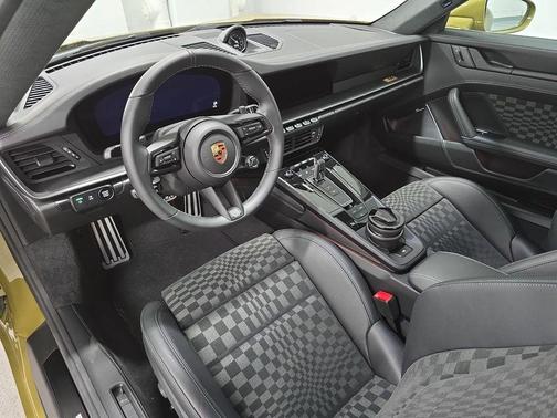Olive 2026 Porsche 911 Carrera GTS