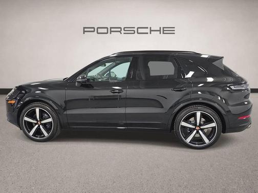 Black Metallic 2026 Porsche Cayenne Base