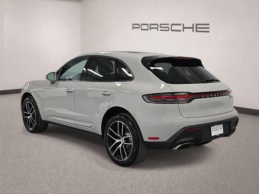 Chalk 2026 Porsche Macan Base