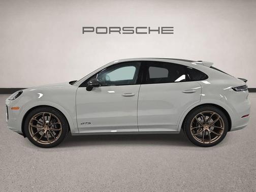Chalk 2026 Porsche Cayenne GTS