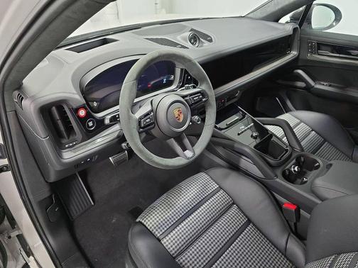 Chalk 2026 Porsche Cayenne GTS