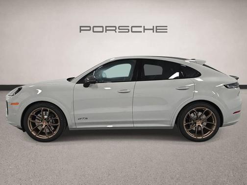 Chalk 2026 Porsche Cayenne GTS