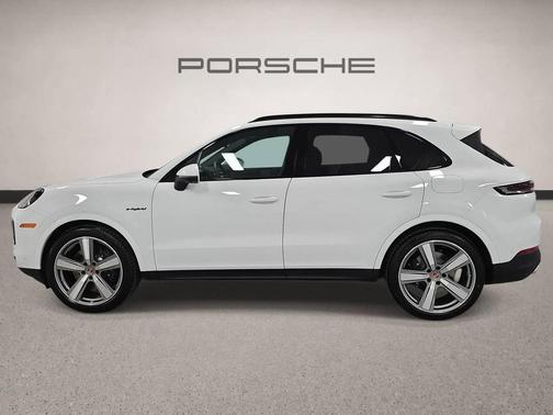 2026 Porsche Cayenne AWD