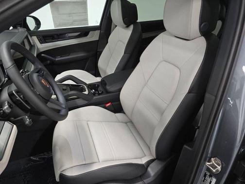 Platinum Silver Metallic 2026 Porsche Cayenne S Coupe AWD