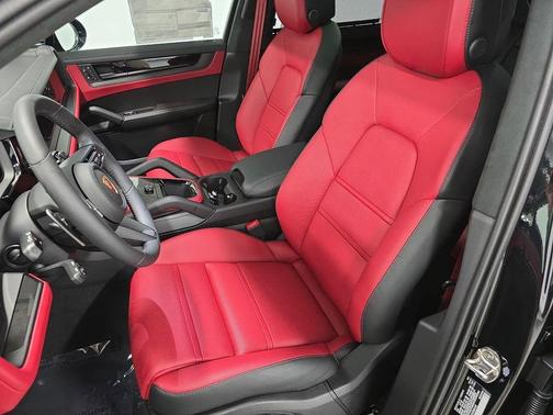 Black Metallic 2026 Porsche Cayenne GTS