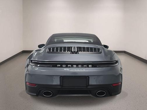 Platinum Silver Metallic 2026 Porsche 911 Carrera 4S