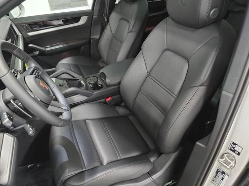 Chalk 2026 Porsche Cayenne S