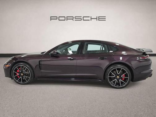 Amethyst Metallic 2020 Porsche Panamera GTS