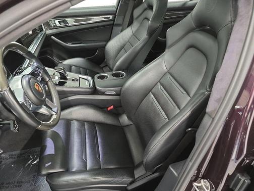 Amethyst Metallic 2020 Porsche Panamera GTS