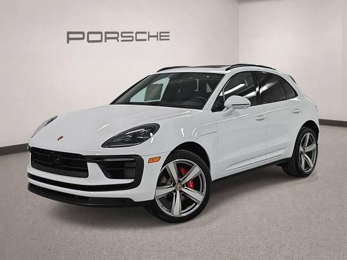Carrara White Metallic 2026 Porsche Macan S