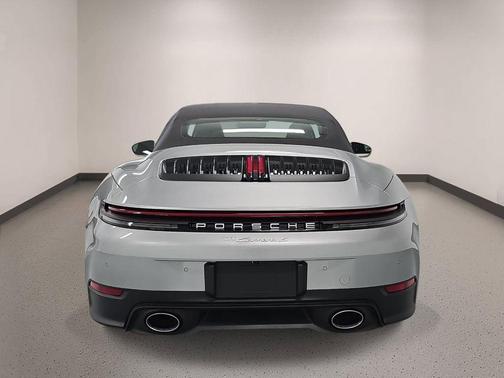 GT Silver Metallic 2026 Porsche 911 Carrera S