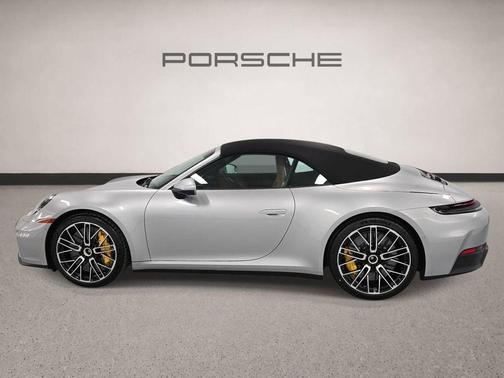 GT Silver Metallic 2026 Porsche 911 Carrera S
