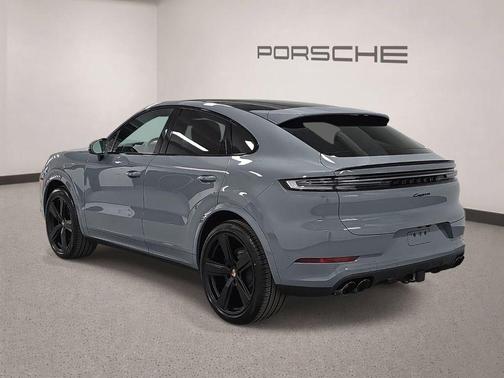 Arctic Grey 2026 Porsche Cayenne AWD