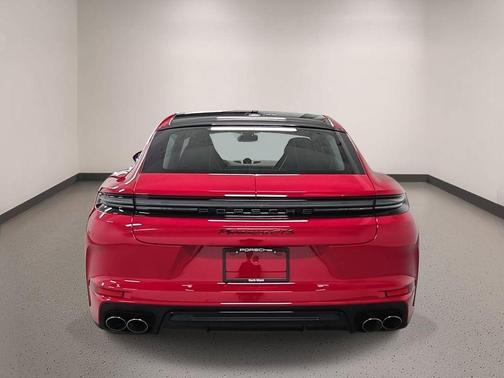 Carmine Red 2026 Porsche Panamera GTS