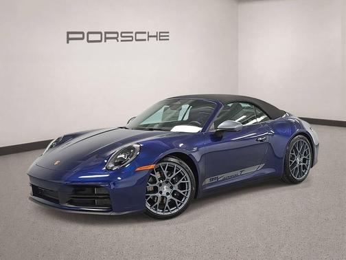 Gentian Blue Metallic 2026 Porsche 911 Carrera T