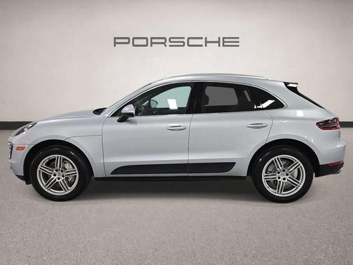 Rhodium Silver 2016 Porsche Macan S
