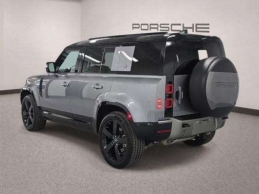 Eiger Grey 2024 Land Rover Defender P400 X-Dynamic SE