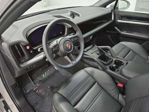 Chalk 2026 Porsche Cayenne AWD