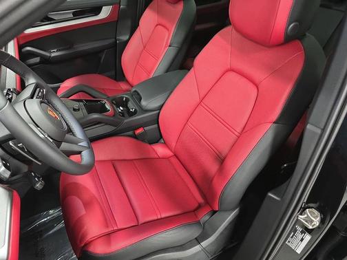 Black Metallic 2026 Porsche Cayenne AWD
